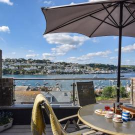 2 Bed in Fowey oc-75740، فندق في Polruan