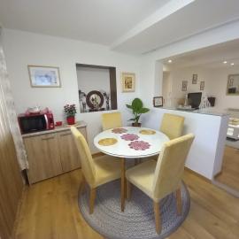 Sweet Cosy Apartment, hotel in Matulji