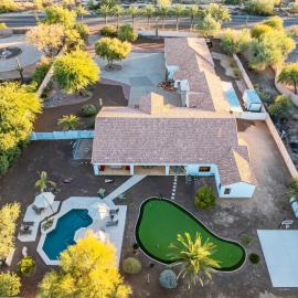 Luxury 6BR Estate Heated Pool Games & Resort, hotel di Cave Creek