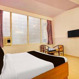 Collection O Rewari Central Railway Junction, hotel em Rewāri