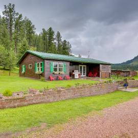 Hill City Haven ~ 23 Mi to Rapid City!, hotel in Hill City