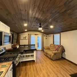 The Cozy Cow Cottage, hotell i Bluefield