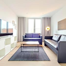Große 65 qm Familien- Geschäfts- Monteurwohnung, 24 Std Check-In, Parkplatz, 6 Personen, 4 Schlafzimmer, WLAN