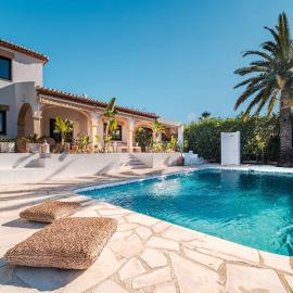 La Finca Blanca Javea, מלון בEl Tosalet