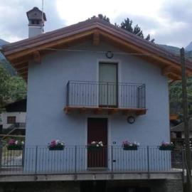 Casa Vacanze Chez Sapin, hotel u gradu Fenis