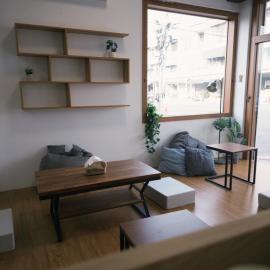 距離輕旅-東港店 KM Hostel DG, hotell i Donggang