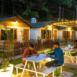 The Hosteller Kasol, Riverside: Kasol şehrinde bir otel