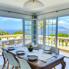 Villa de Prestige - clim - vue mer panoramique - 8 pers - 4 chambres