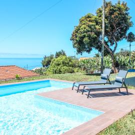 Casa da Vila Apartments, hotell sihtkohas Arco da Calheta