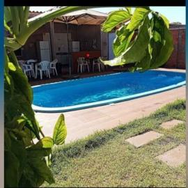 QUARTO CONTEINER, EDICULA ABERTA E PISCINA AQUAVibes, hotel in Cascavel