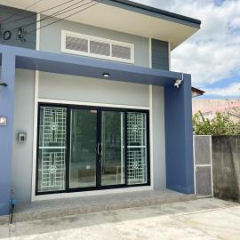Angie Tiny House no8 near Krabi Airport with Free Airport Shuttle، فندق في Ban Nua Khlong