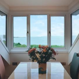 Headlands Hideaway