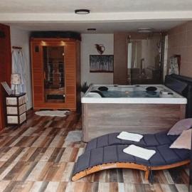 Vita Natura with sauna and jacuzzi