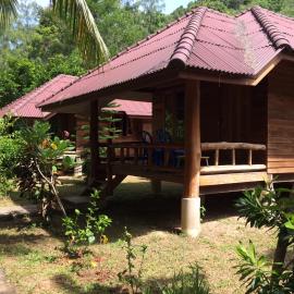 Namtok Bungalows