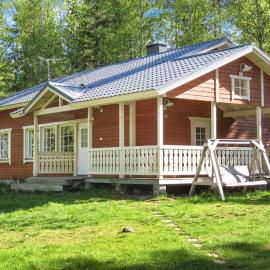 Holiday Home Kultaranta by Interhome, hotel i Ahmovaara