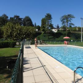 CAMPING LE SAILLET Lestelle Betharram, hotel in Lestelle-Bétharram