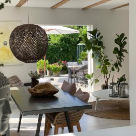 2BR Villa Close to The Ocean And Airport, מלון בדרגור