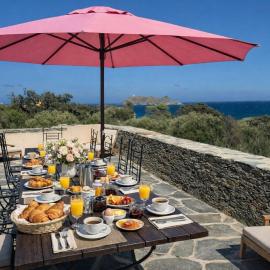 Villa MARINE, hotel in Ersa