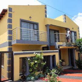 THE ROSE BnB