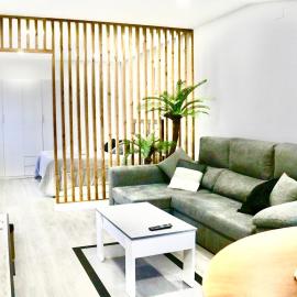 Atico Deluxe Limosa romántico moderno junto al mar, hotel a San Ciprián