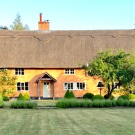 Water House، فندق في Thornham Magna