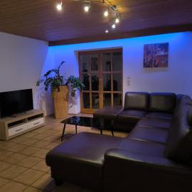 Geräumige Wohnung mit zwei Schlafzimmern und Balkon