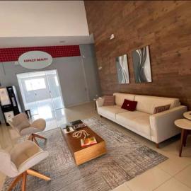 Flat Red Encanto