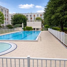 Appartement Familiale avec Piscines 20Min de Paris