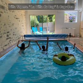 "La Villa du Cap" avec piscine intérieur, billard et à 5 minutes de la plage et des commerces!, hotel a Fouesnant