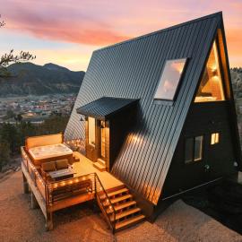 Scenic AFrame Retreat near Zion and Bryce, hotel in Glendale