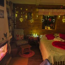 Agroturystyka LipoweWzgórze domek Antek, hotel a Tereszpol