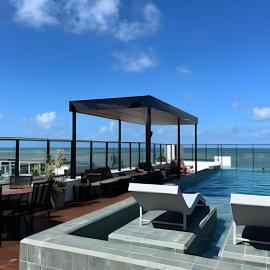 Flat a 20 metros da praia