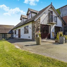 4 Bed in Caersws oc-waa321, hotel in Trefeglwys