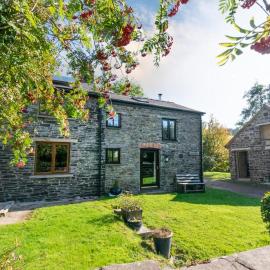 2 Bed in Brecon oc-37318, hotel en Pentre-bâch