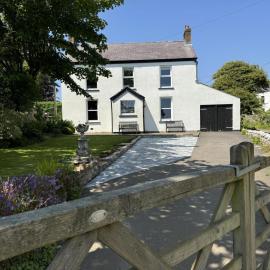 5 Bed in Gower oc-hh101, ξενοδοχείο σε Port-Eynon