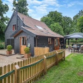 3 Bed in Ketteringham oc-1878