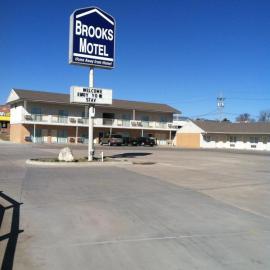 Brooks Motel, hotel di Norton