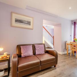 1 Bed in Tenby oc-w28986