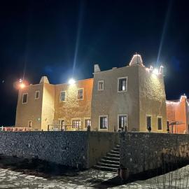 Kasbah Restaurant Citoyenne، فندق في Agoudal