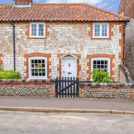 2 Bed in Burnham Overy Staithe oc-p30460, hotel in Burnham Market