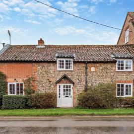 Brancaster में, होटल 2 Bed in Brancaster oc-b28394