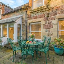 4 Bed in Alnmouth oc-j30402