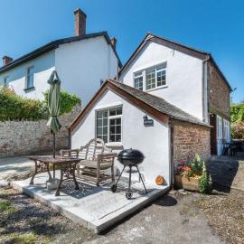2 Bed in Westward Ho oc-n0987