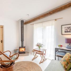1 Bed in Luddenham oc-s32602