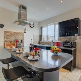 1 Bed in Blofield Heath oc-1468، فندق في Blofield