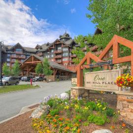 One Ski Hill Place, a RockResort, by Vail Resorts, hotel v mestu Breckenridge