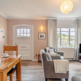 3 Bed in Beer oc-b31132