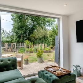 2 Bed in Marks Corner oc-m32394, hotel i Calbourne