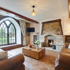 2 Bed in Porthleven oc-p00897