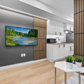 High Park Grove Modern 1B1B, Kitchen, Laundry